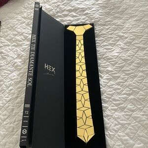 HEX TIE